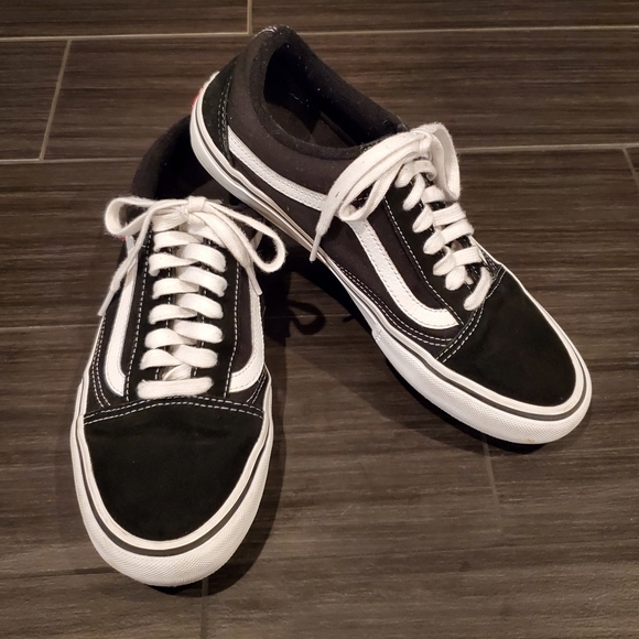 vans old skool 9.5 mens